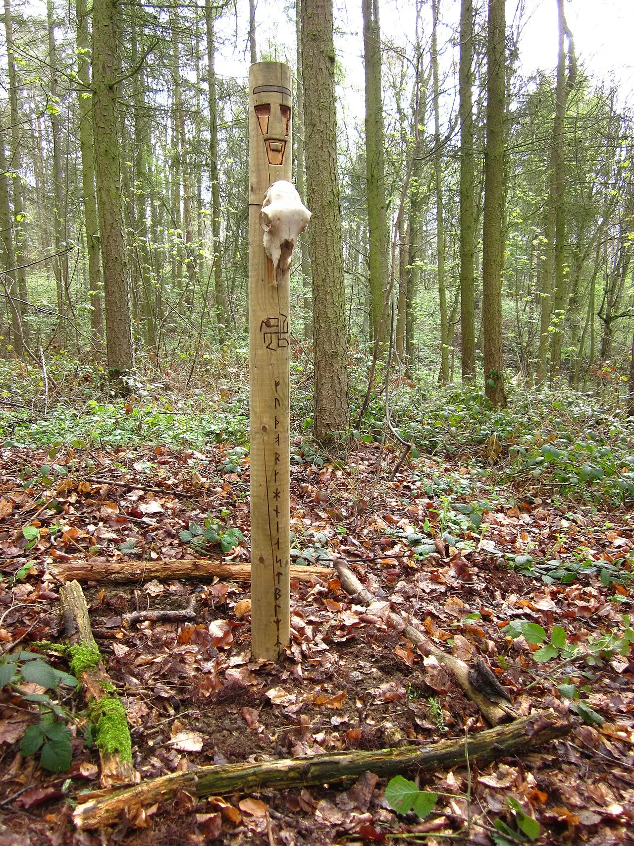 SyriathPillarWrekin — Eallhālig (AS, trans. 'Perfect In Sanctity'), is a small wooden carved idol pillared sacred cult place and temple located in the woods surrounding Mount Tūal…