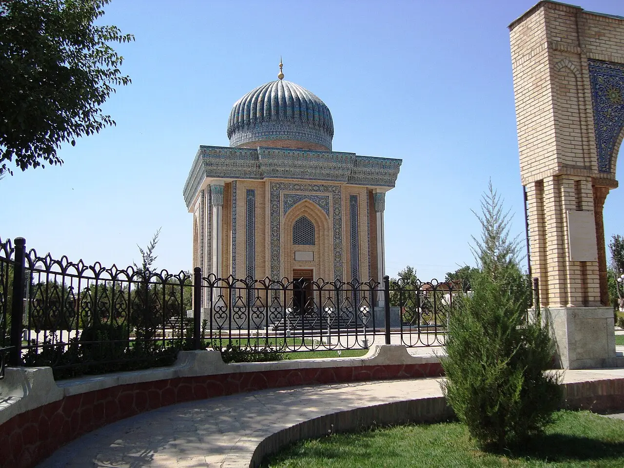 Imammaturidi — Türbe of Imam Abu Mansur al-Maturidi.
