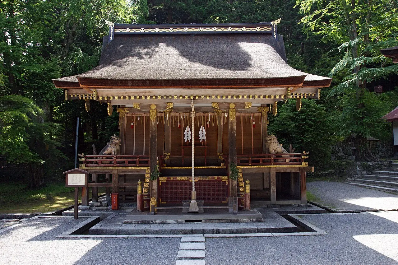 Hiyoshi-taisha juge-jinja-honden01s4592 — Hie Taisha, a Sannō Shintō shrine on Mount Hiei Hiyoshi Taisha in Otsu, Shiga prefecture, Japan
